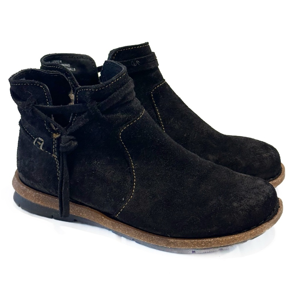 Born Wynter Comfort Booties - Picture 6 of 8